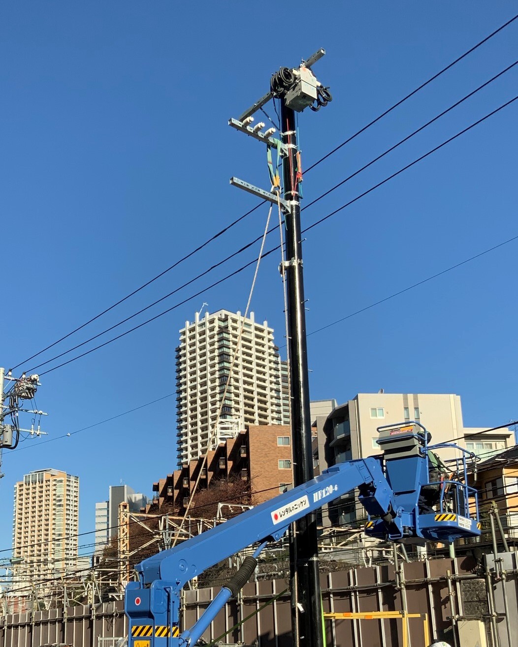 電力引込設備（架空線引込）